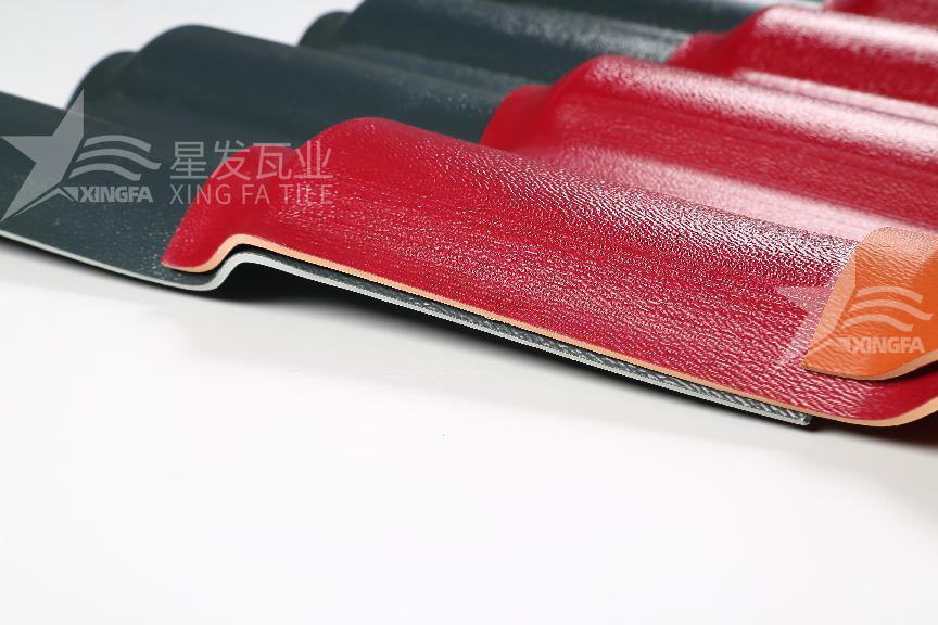 合成樹脂瓦的四層材質(zhì)揭秘：讓你徹底了解屋頂?shù)谋Ｗo(hù)體系！